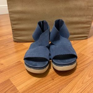 Eileen Fisher Women’s Sport Sandal